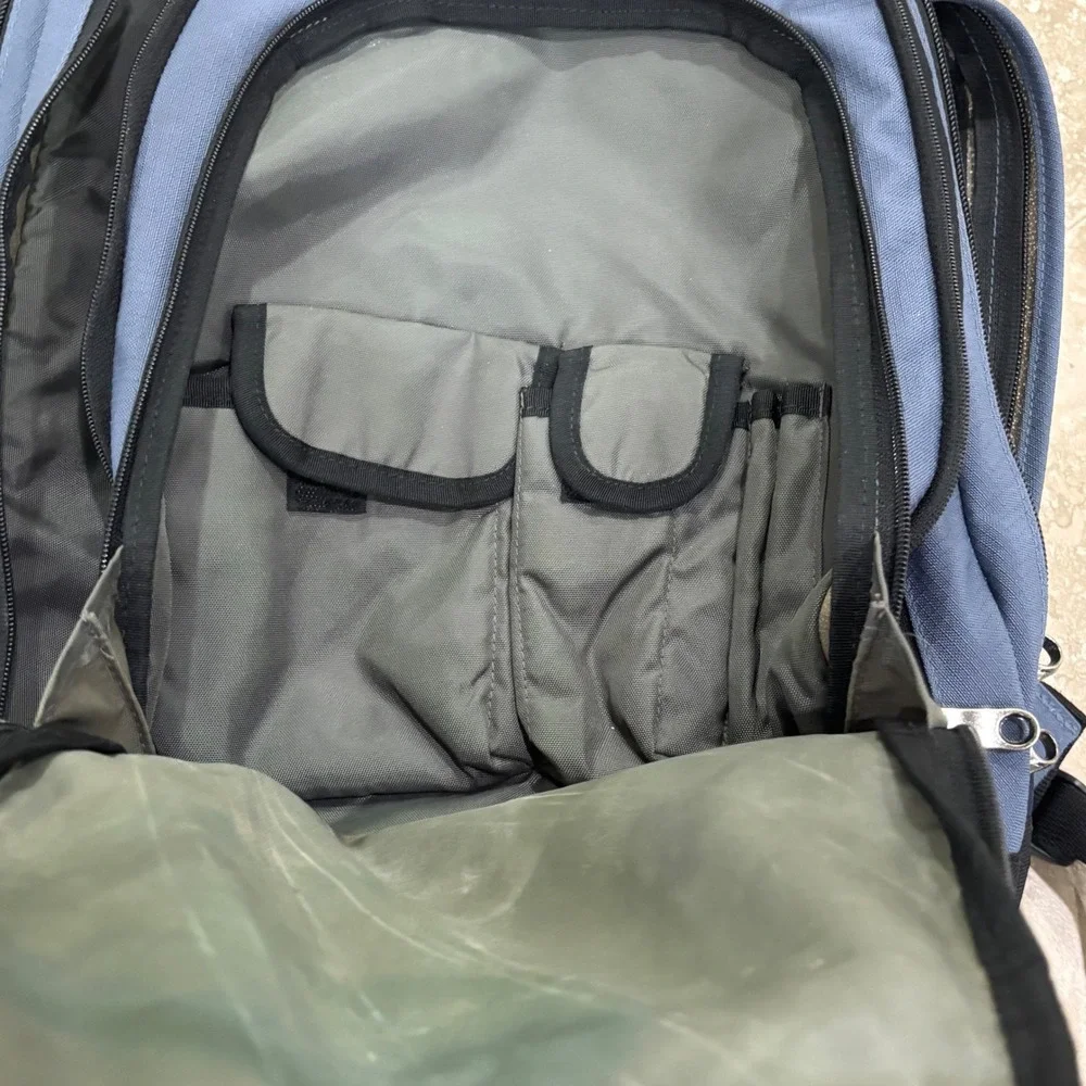 JanSport AirLift Backpack Blue Black Multi Compartment School Travel Bag